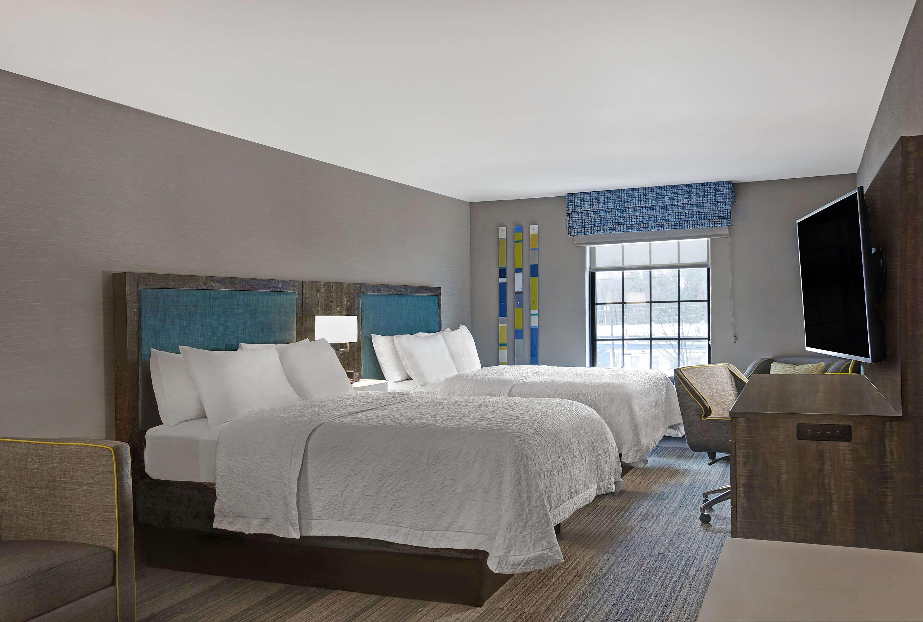 Hampton Inn Westfield Esterno foto