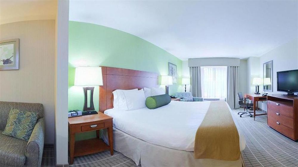 Hampton Inn Westfield Esterno foto