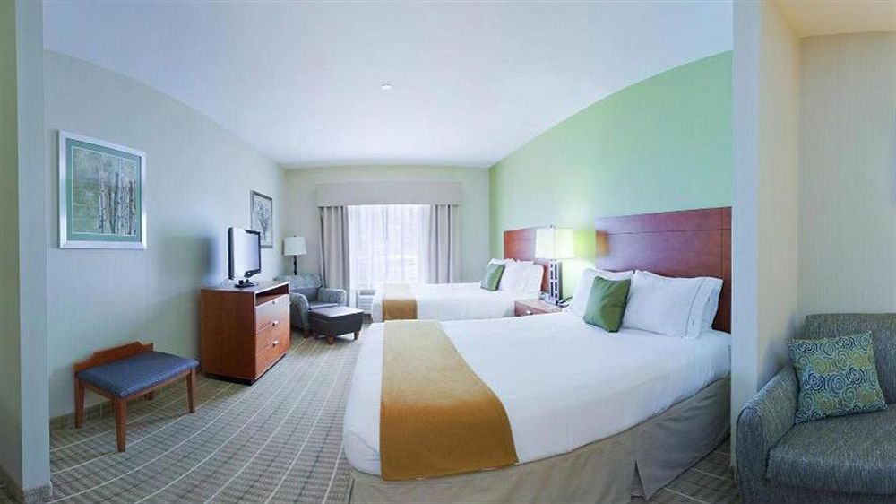 Hampton Inn Westfield Esterno foto
